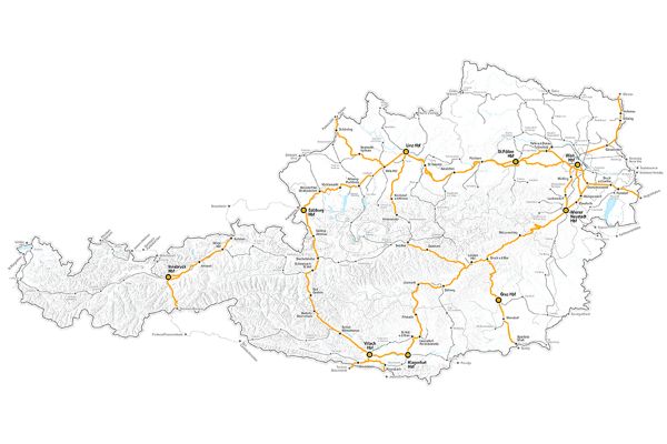 Landkarte Österreichs: leisere Bahnstrecken hervorgehoben