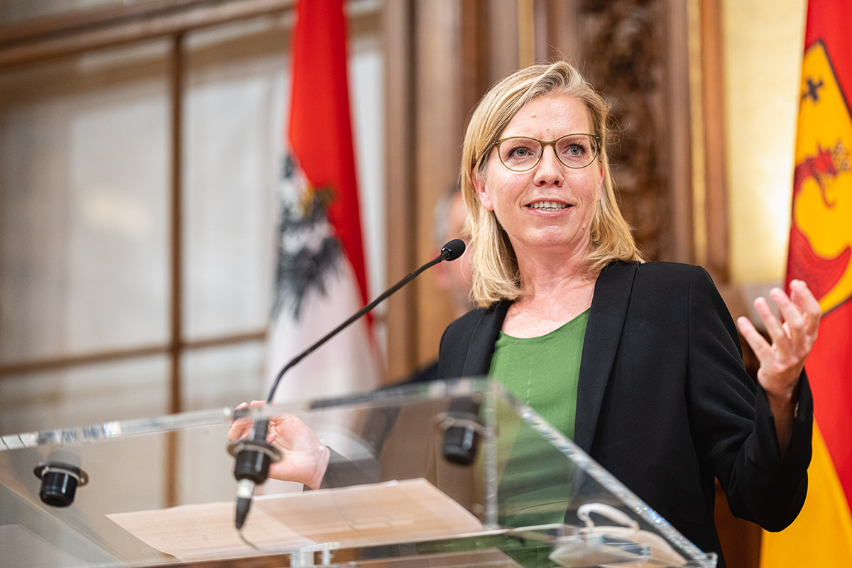 Bundesministerin Leonore Gewessler SRO2983