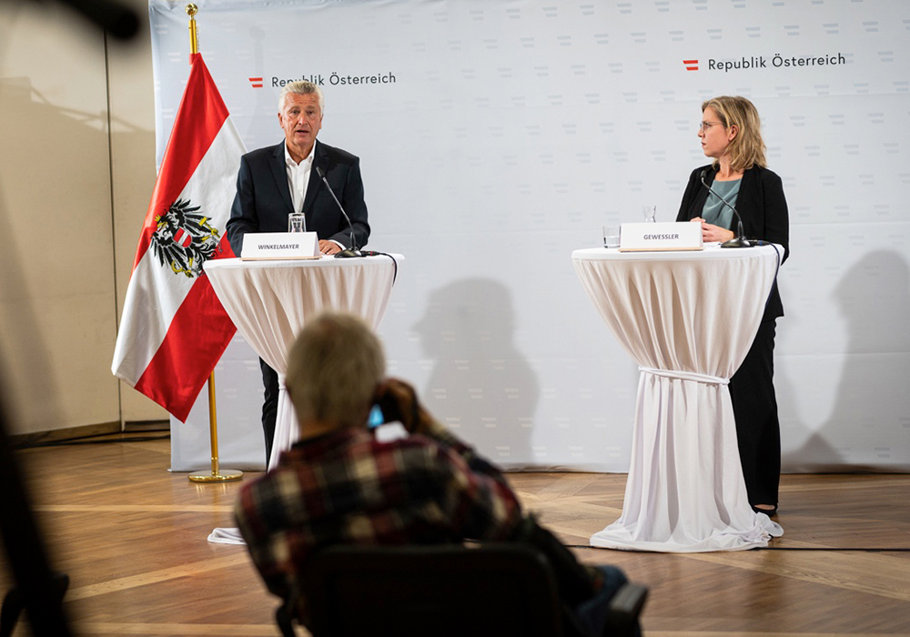 Rudolf Winkelmayer und Leonore Gewessler bei der Pressekonferenz